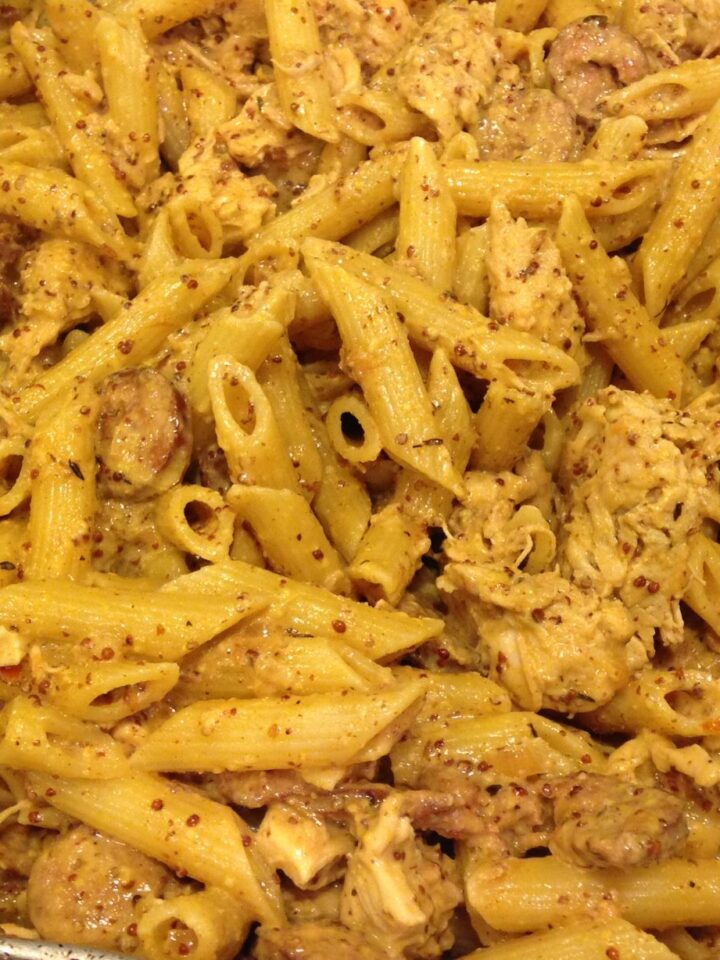 Pasta with chicken in a creole mustard sauce