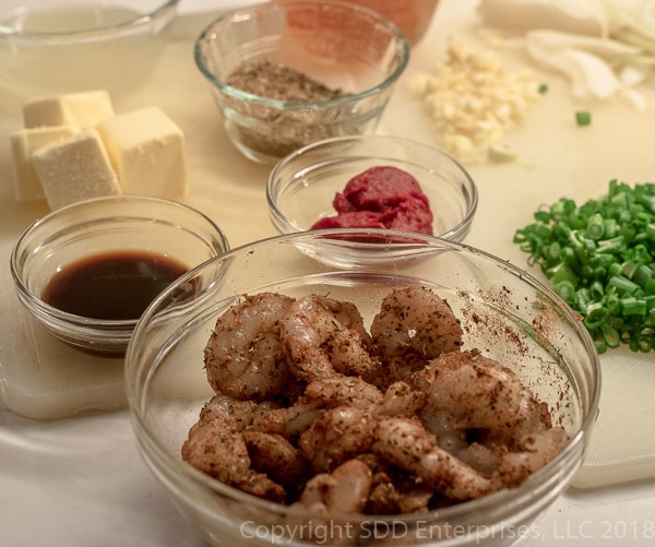 ingredients for shrimp and grits