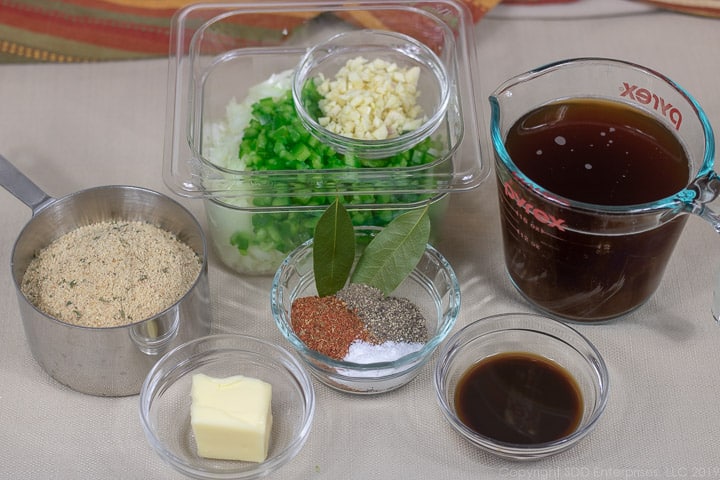 ingredeints prepared for stuffed bell peppers