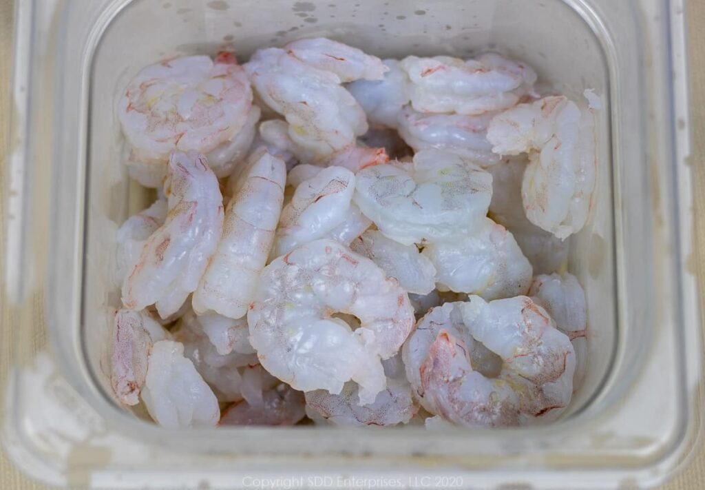 uncooked peeled shrimp in a bowl