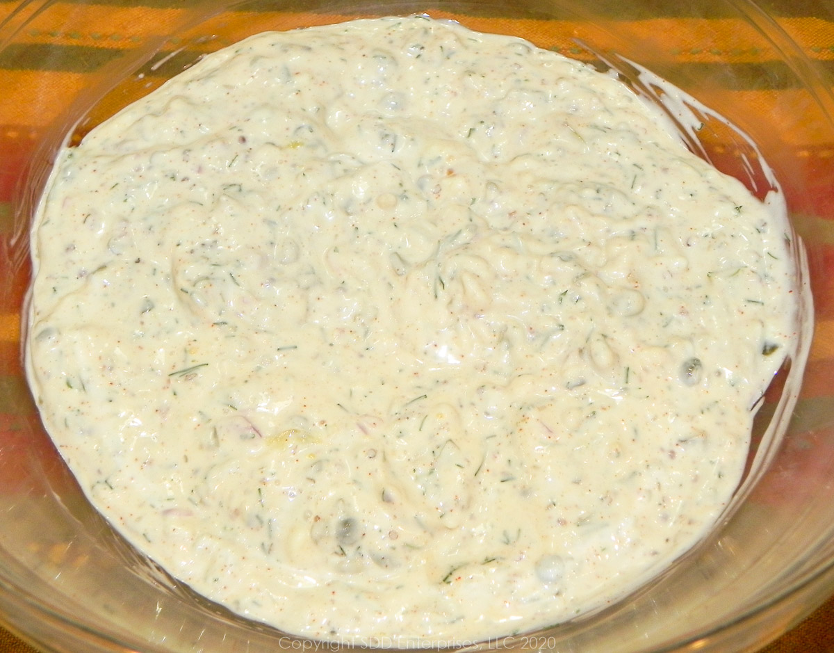 mixed creole tartar sauce in a glass bowl