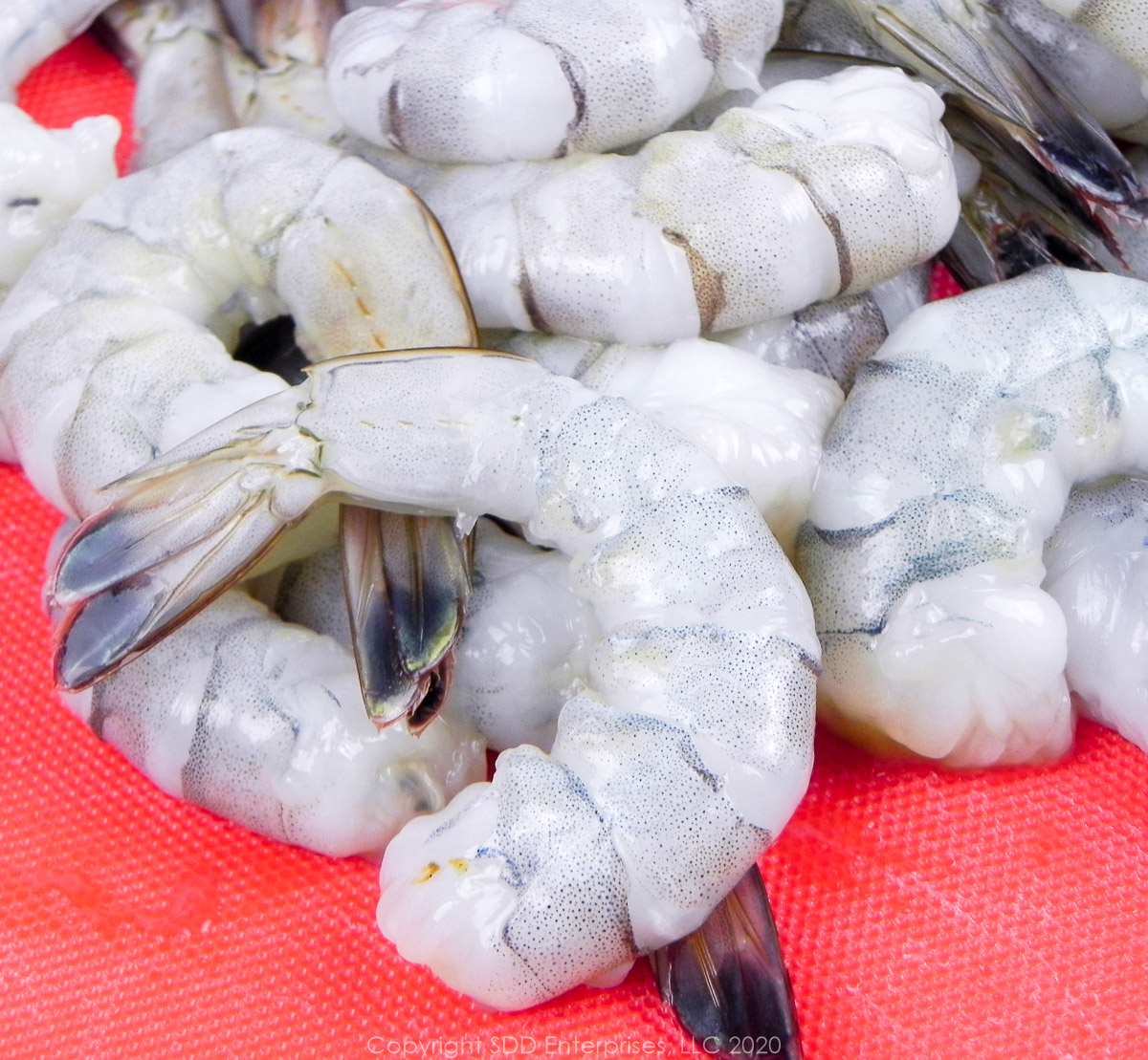 peeled shrimp with tail shell left on