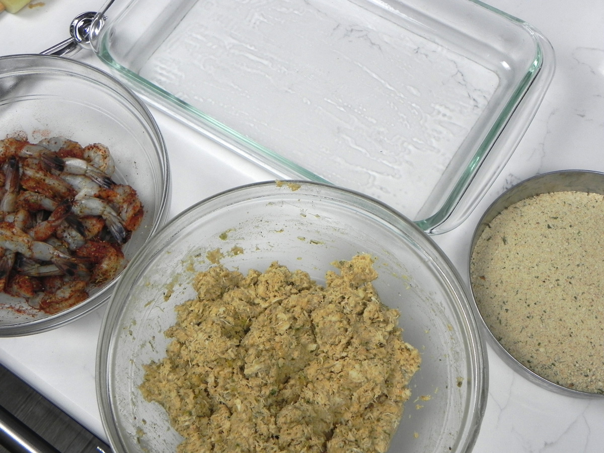 prepared baking dish, breadcrumbs, shrimp and stuffing