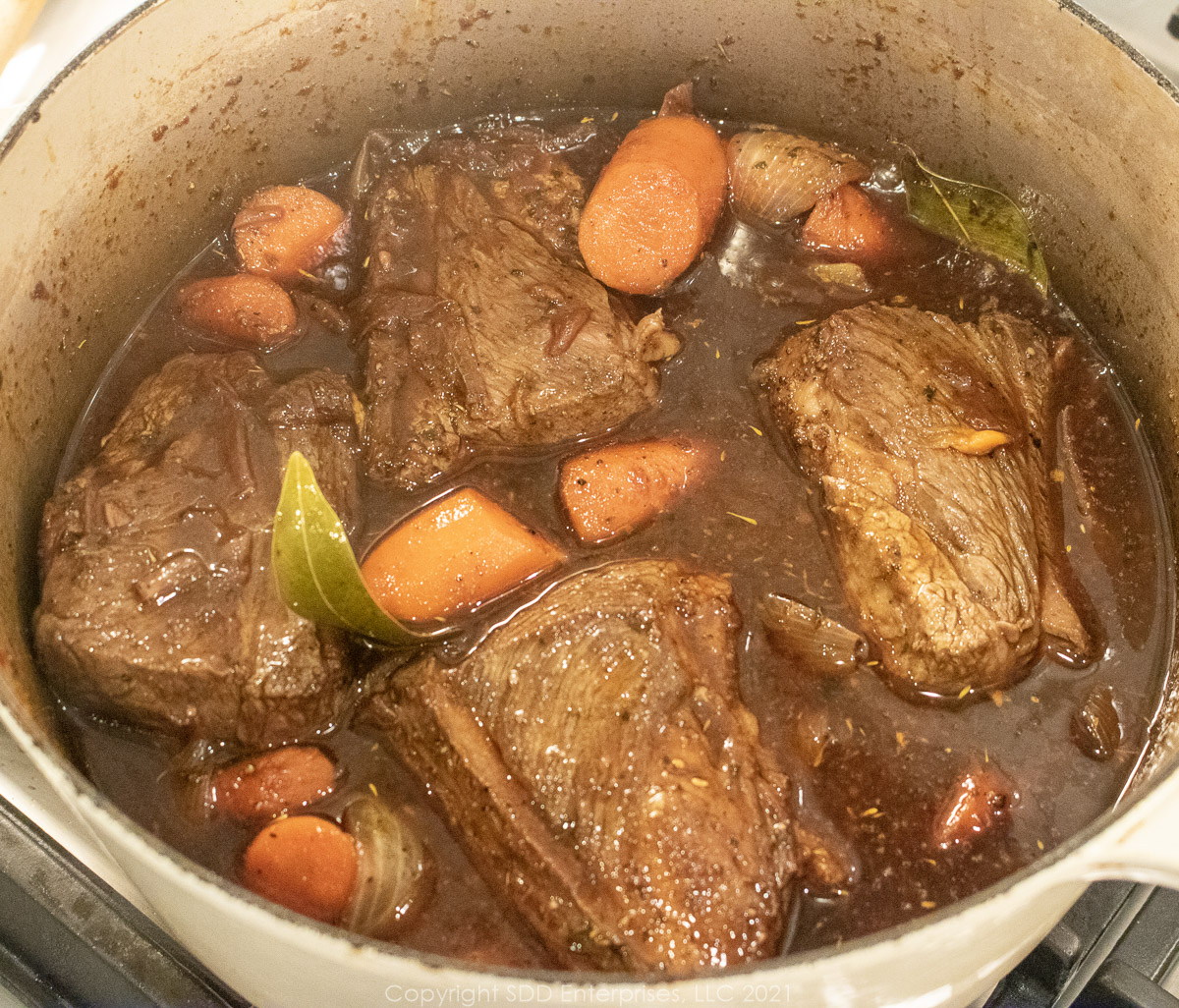 sort ribs in stock in a Dutch oven