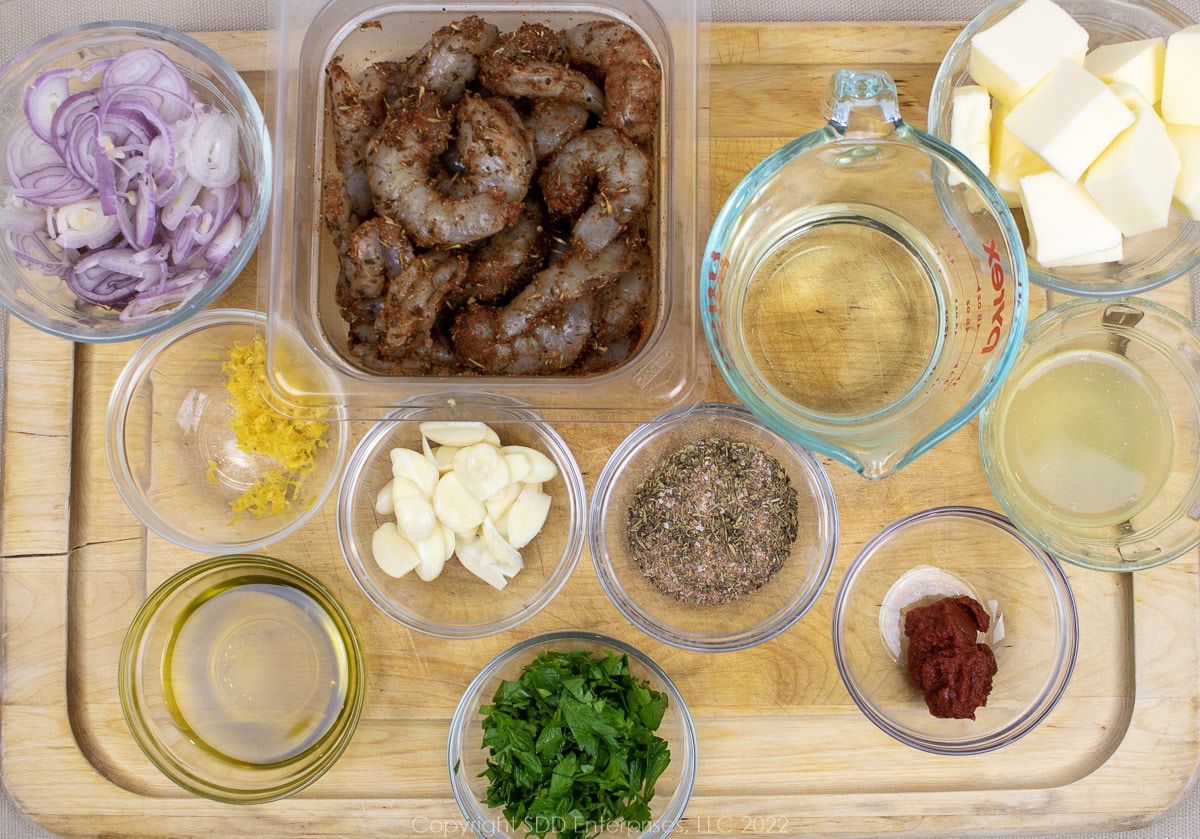 prepared ingredients for shrimp scampi