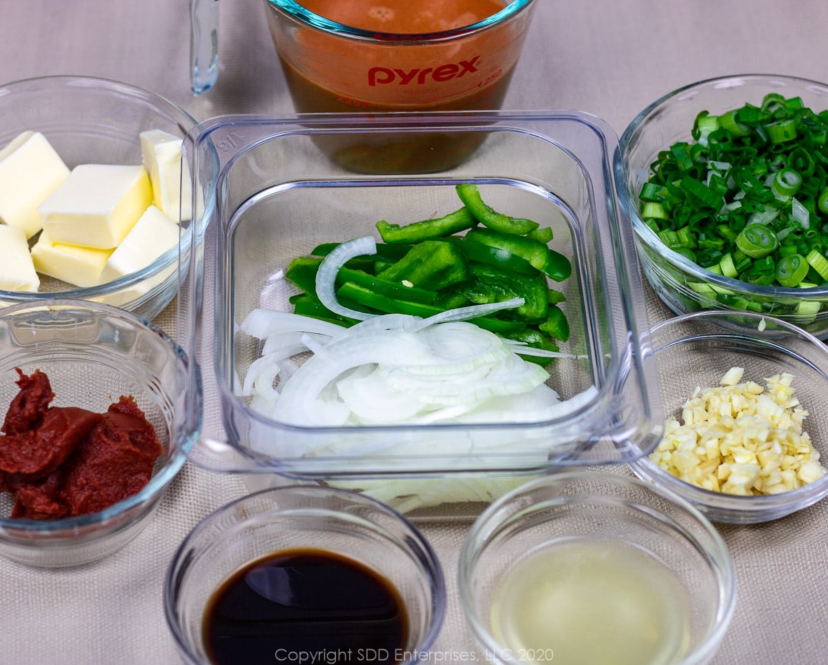 prepared ingredients for shrimp and grits