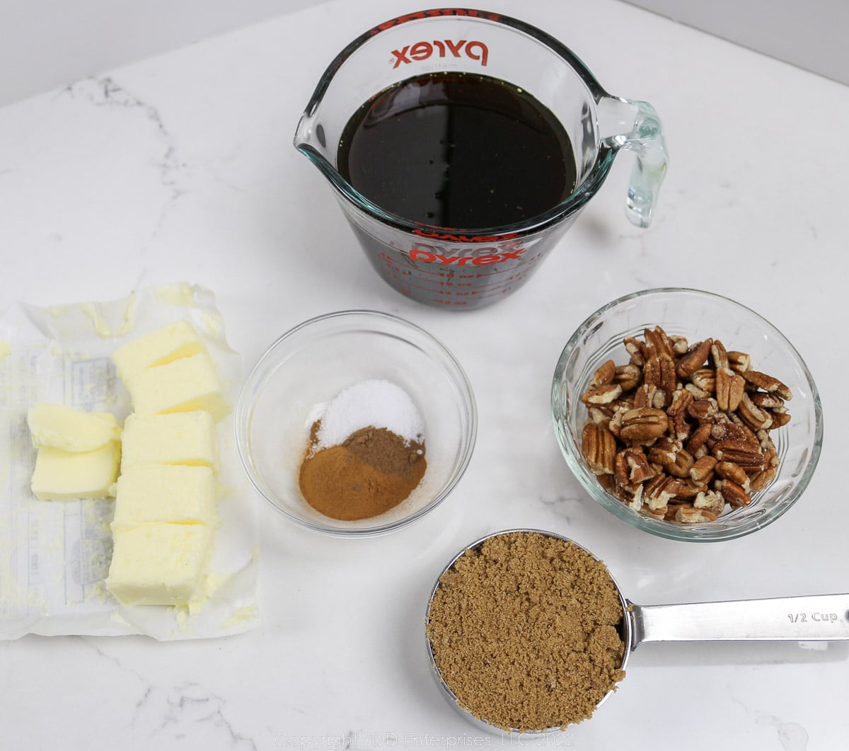 prepared ingredients for cane syrup sauce