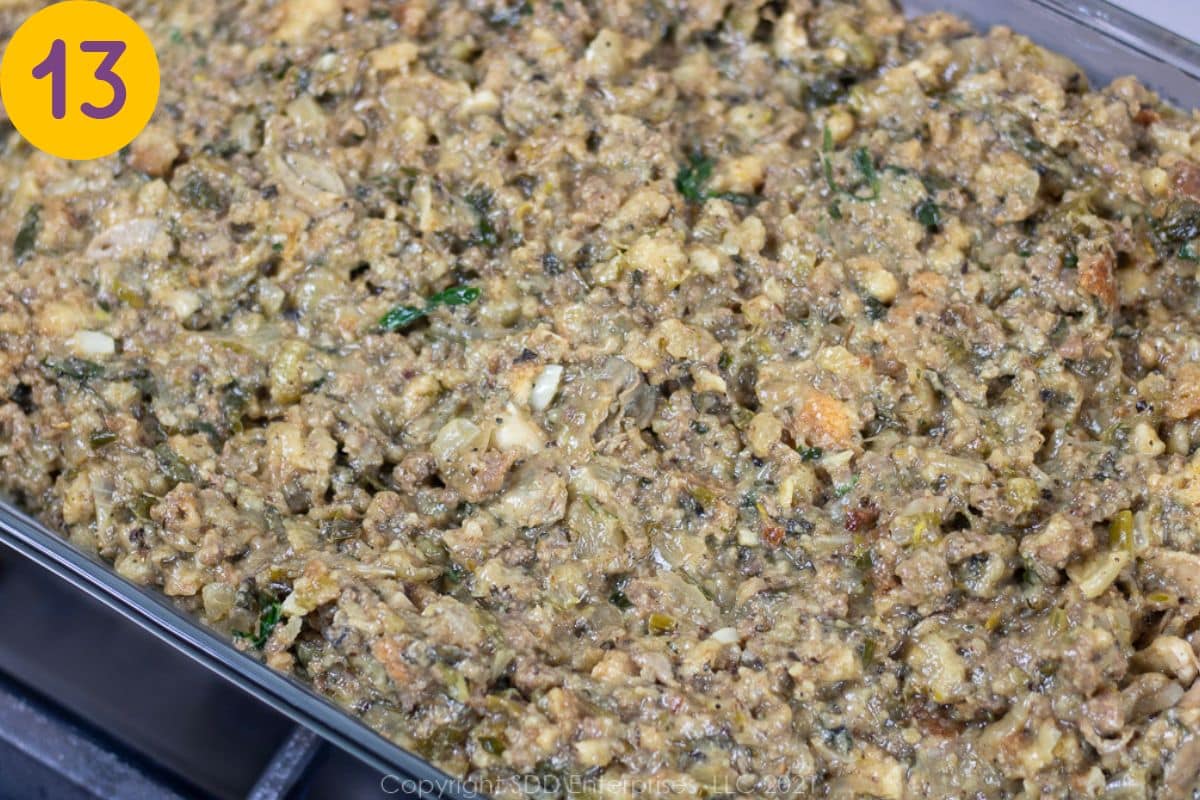 Steps for making oyster dressing.