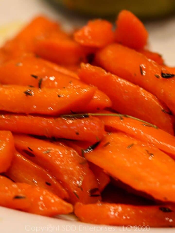 Roasted Carrots with Cane Syrup and thyme